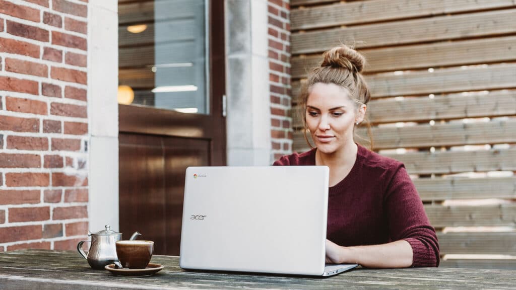 woman working on her computer