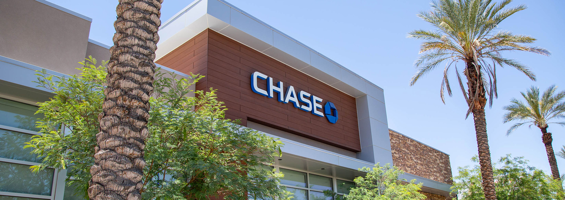 Chase Bank exterior