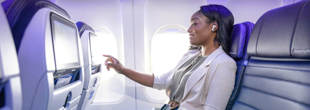 woman on United Airlines plane